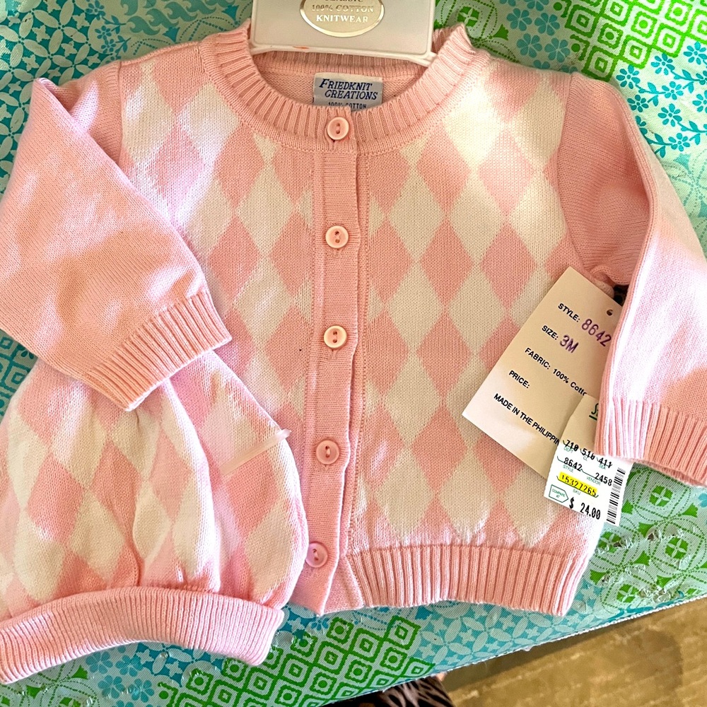 Baby girl sweater, NWT
